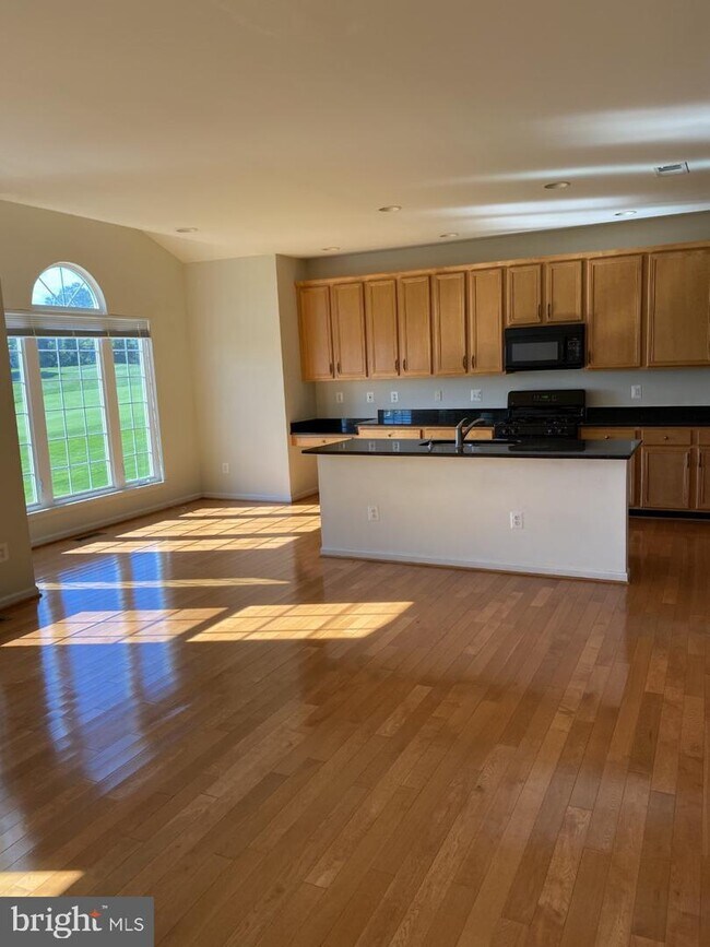 Photo - 43124 Baltusrol Terrace