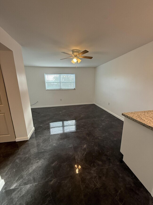 Photo - 650 SW 2nd Ave Unit 2470