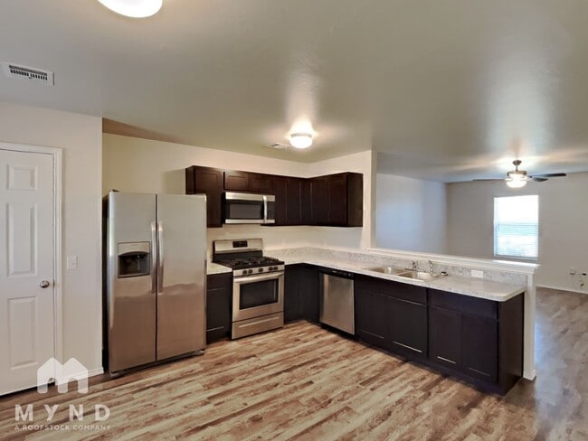 Photo - 11532 Ruger Rd