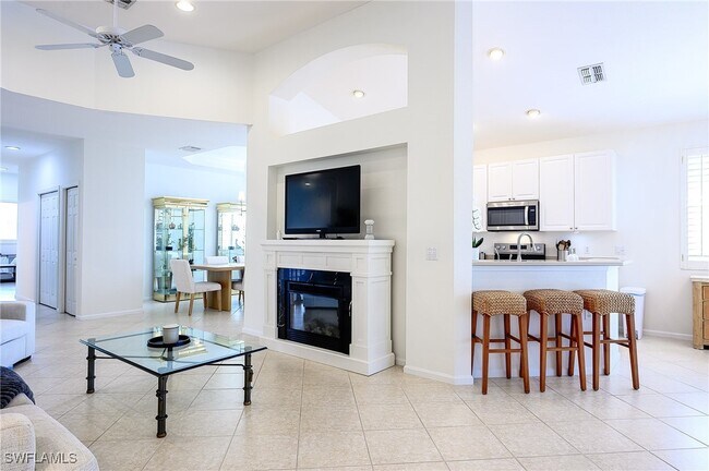 Photo - 7127 Blue Juniper Ct Unidad 201