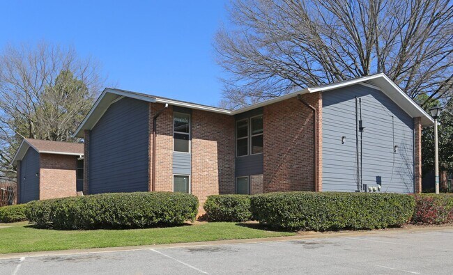 Photo - 18 Berryhill Rd Unit #18
