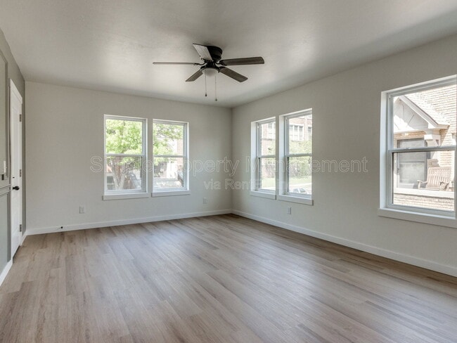 Photo - 814 W Hill St Unit 1 1