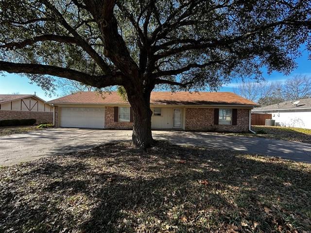 Building Photo - 116 Kimberly St