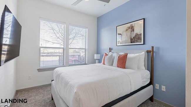 Photo - 101 S Center St Unidad 544