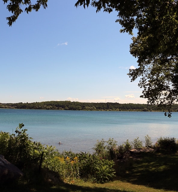 Building Photo - Huron Manor