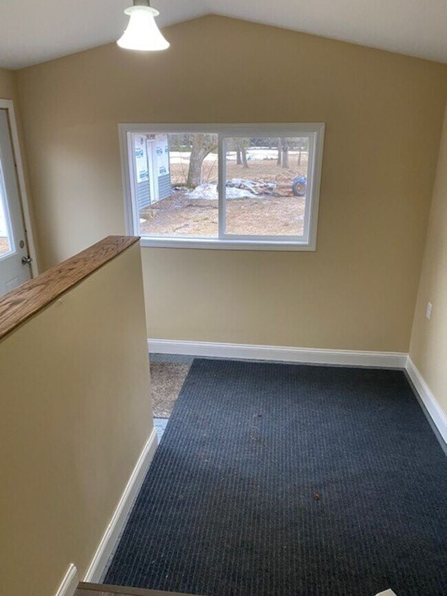 Photo - 3 Bedrooms, 2.5 Bathrooms Single Family Home in Staples, MN w/2+ car garage