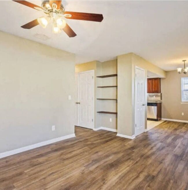 Building Photo - Westwood Village