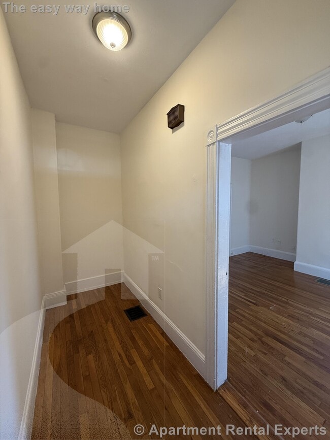 Photo - 55 Bonair St Unit #1