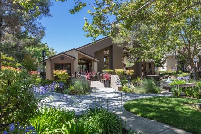 Building Photo - Canyon Woods Rental