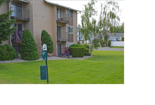 Pineview Apartments For Rent in Spokane, WA