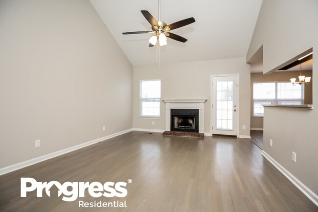 Photo - 3625 Rutherford Dr