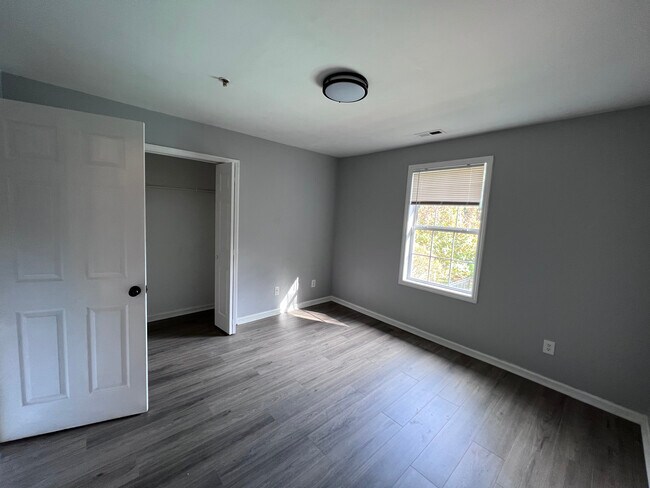 Photo - 1950 Trailwood Heights Ln Condo Unit 303