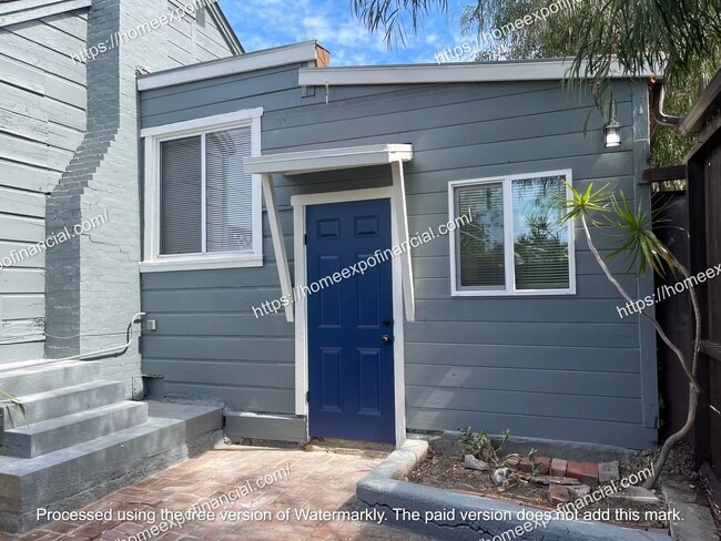 Building Photo - Nice Home For Rent Unit 31522 Summit Road Laguna Beach, CA 92654