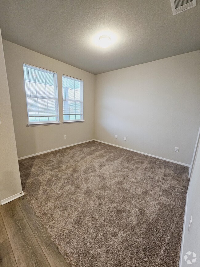 Building Photo - 1449 Goforth Rd Rental