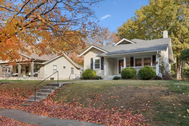 Photo - 7527 Madison Ave