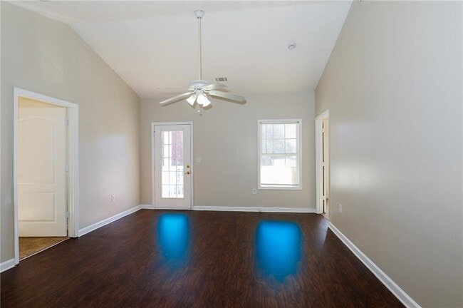 Photo - 7712 Autry Cir