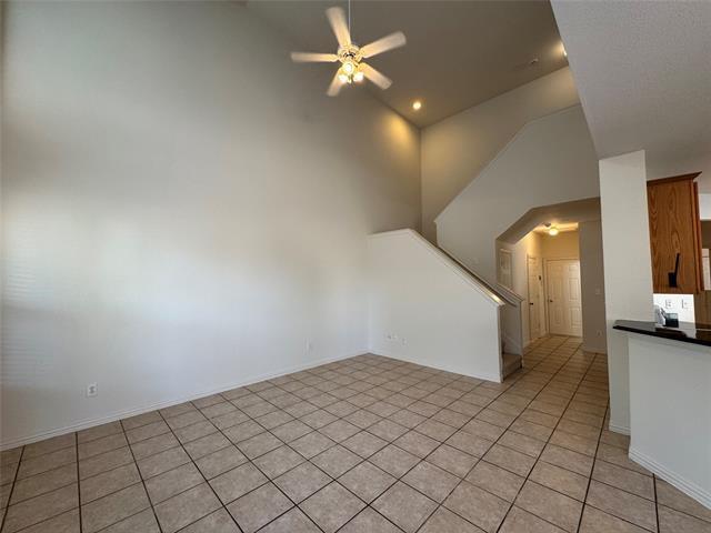 Photo - 900 Englewood Ln