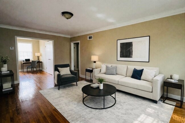 Building Photo - 4868 Southern Ave