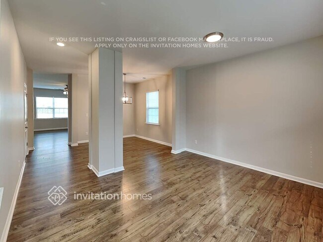 Photo - 171 Cherry Birch St