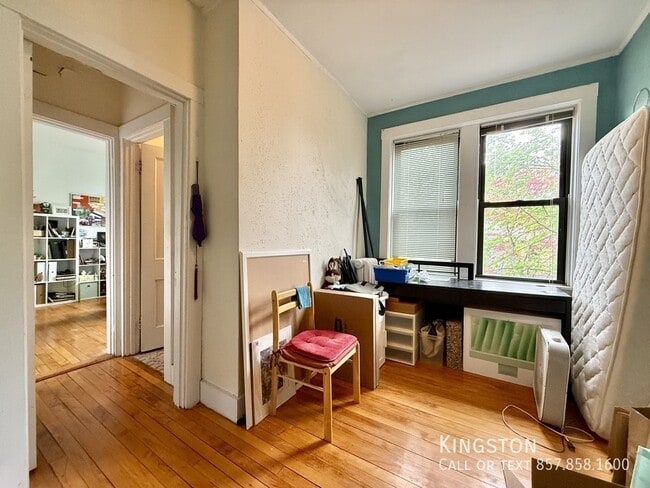 Photo - 125 Babcock St Unit 25A