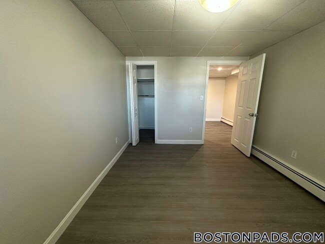 Building Photo - 43 Madison St