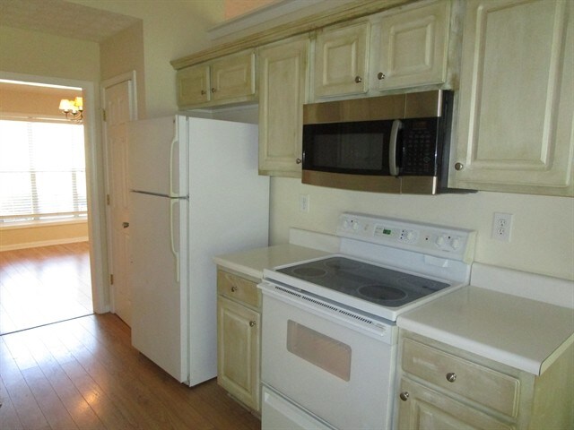 Photo - 1632 Mission Park Dr