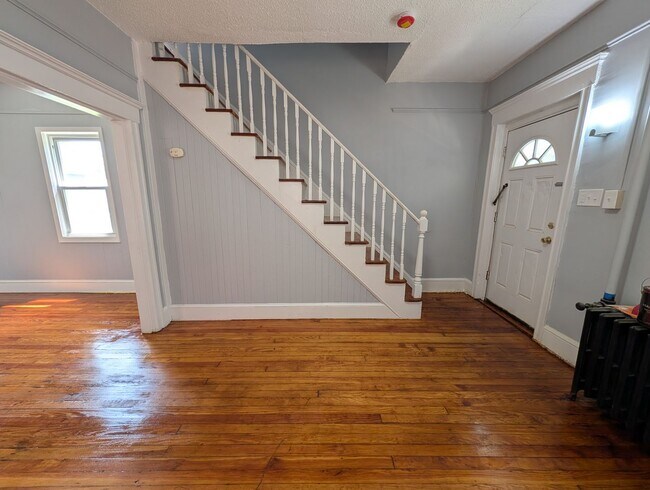 Photo - 2 Bedroom House in Asbury Park!