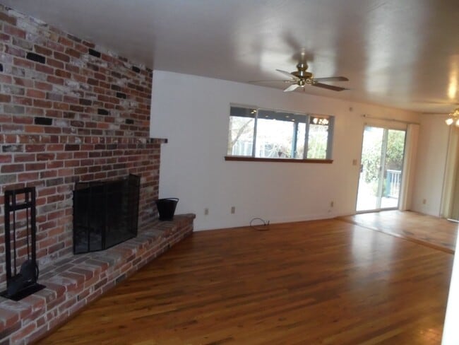 Photo - Wheelchair Accessible South Redding Home