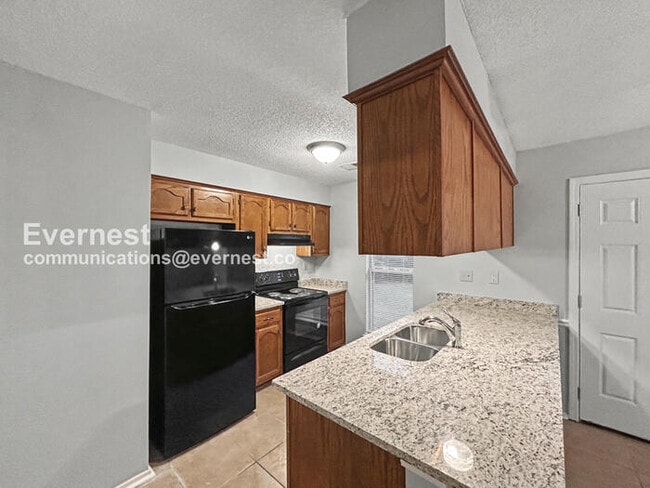 Photo - 6572 Rosewood Dr