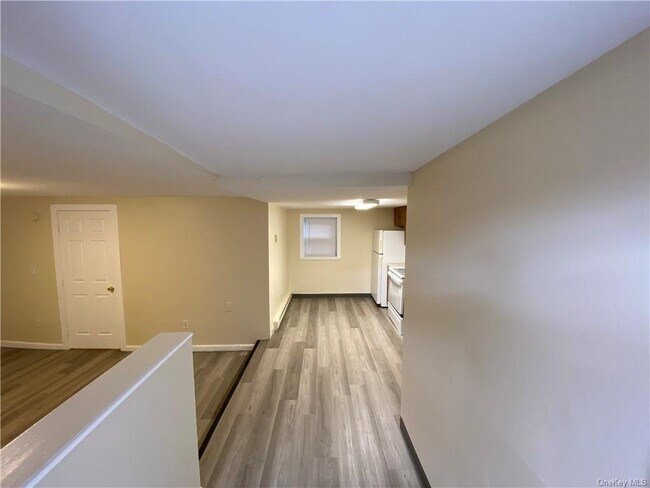 73 E Main St Unit 1  