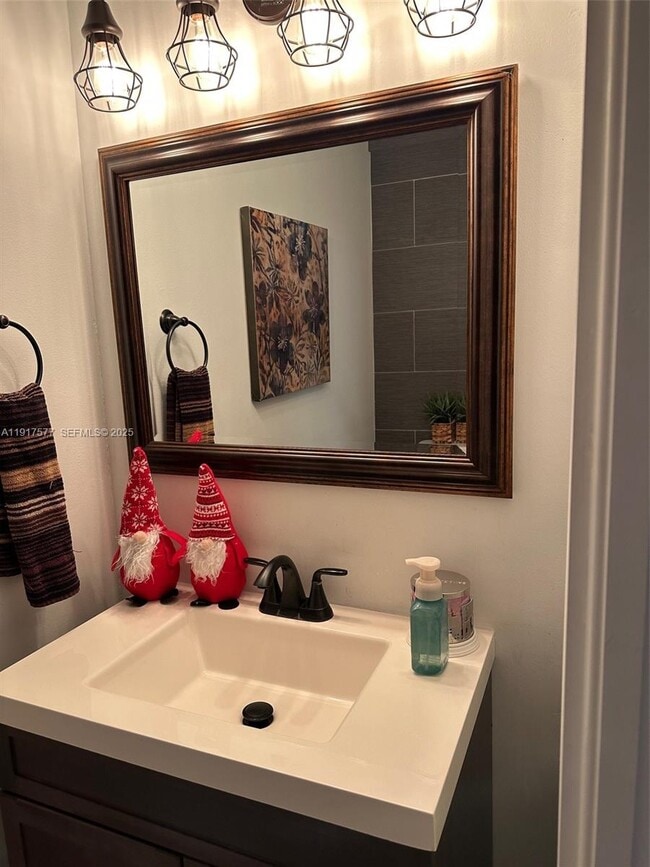 Photo - 15845 SW 153rd Ave