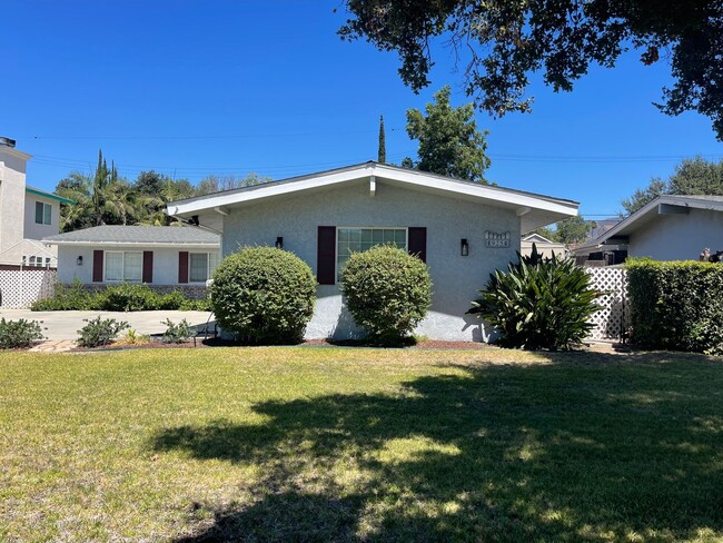 Single house 4 beds 2 baths for lease Glen... - Single house 4 beds 2 baths for lease Glen...