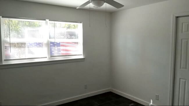 Photo - 104 E Horner St