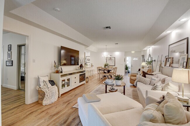 Photo - 9892 Summerbrook Terrace