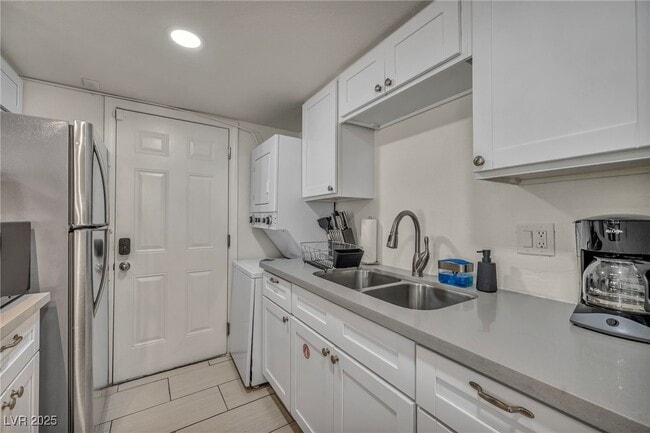 Photo - 1334 Dorothy Ave Unit 3