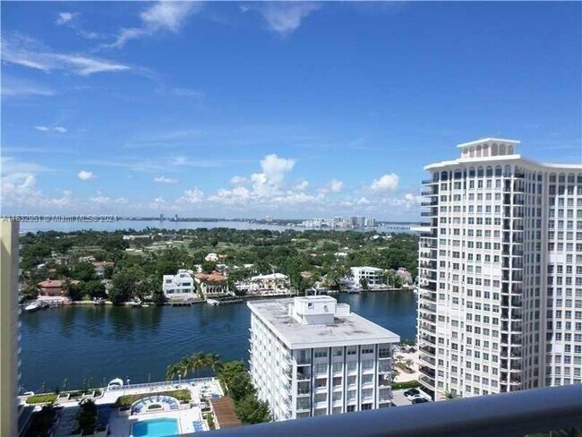 Photo - 5601 Collins Ave Unit 721