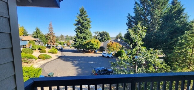 Photo - 1545 Fircrest Ct SE Townhome