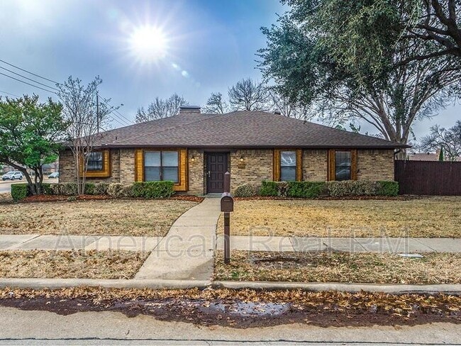 Photo - 3852 Westminster Dr