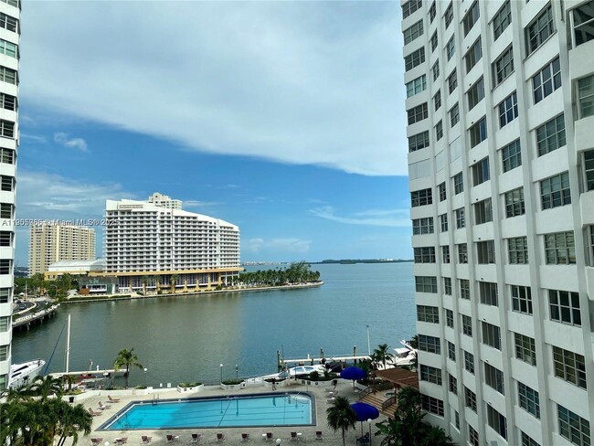 Photo - 825 Brickell Bay Dr Unit 742