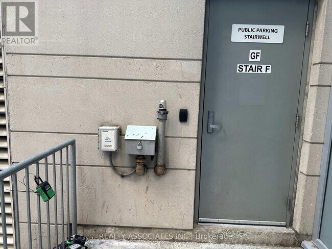 Photo - 199 Richmond St W Unit 201