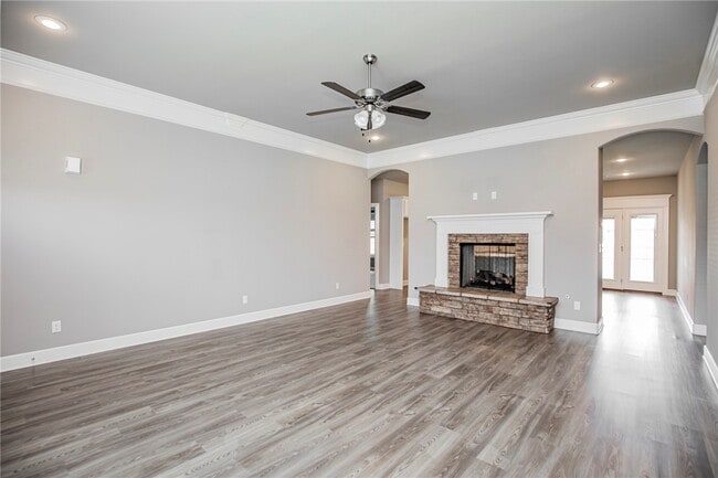 Photo - 870 Bob Glen Cir