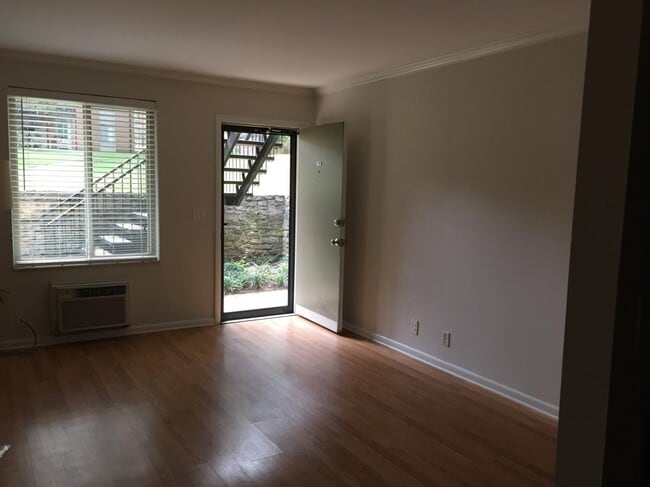 Photo - 2601 Hillsboro Pike Unit J2