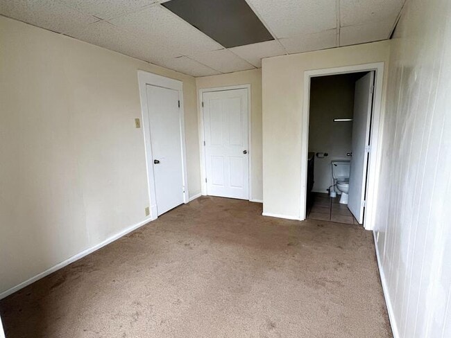 Photo - 867 Browning Ave