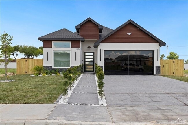Building Photo - 26 Zimmerius Ave