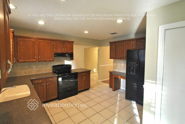 Photo - 10324 Huntington Forest Blvd E