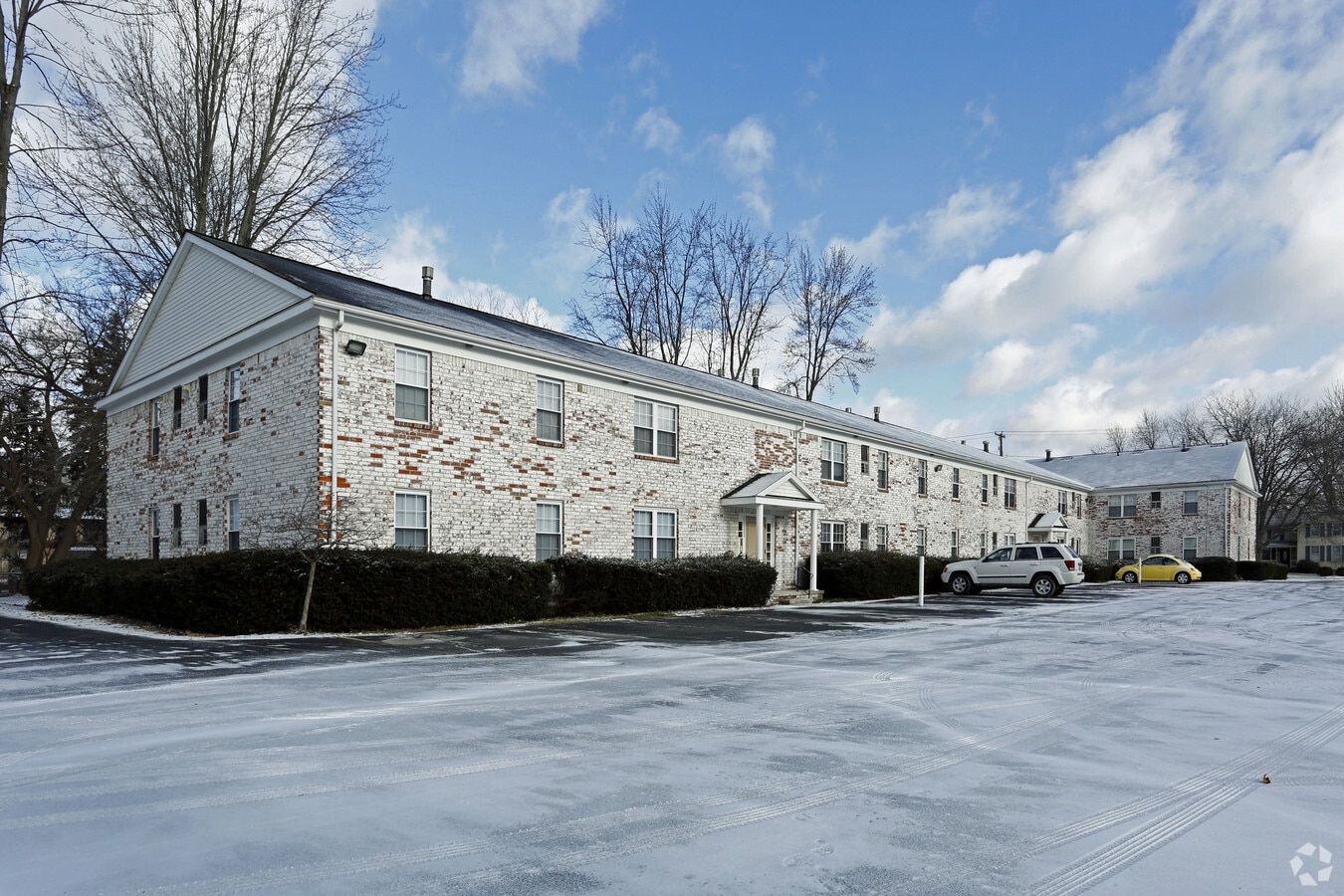 Photo - Whitehall Apartments