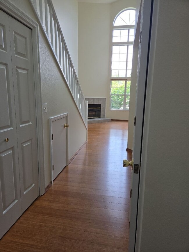 Photo - Charming 3-Bedroom, 2-Bath Townhouse for Rent in Ashland!