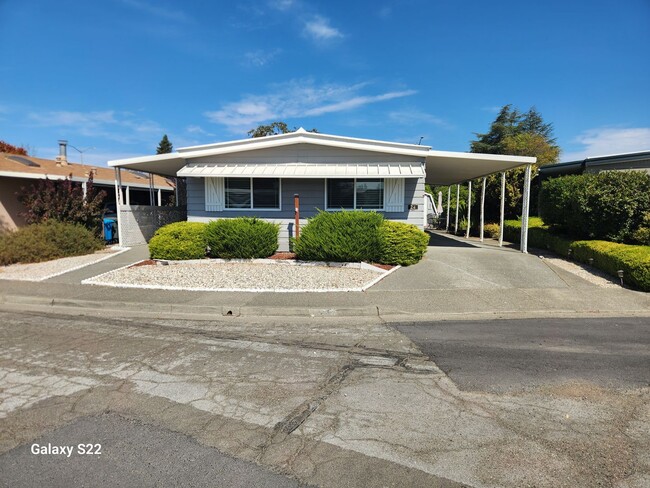 Building Photo - Charming 2-bedroom, 2- bathroom, mobile ho... Rental