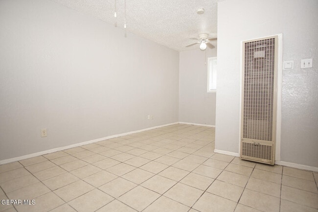 Photo - 3803 Tyler Ave Unidad 2