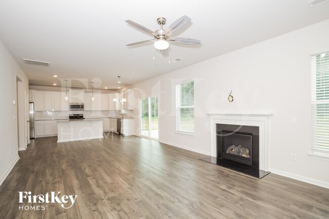 Photo - 11 Wild Lily Dr